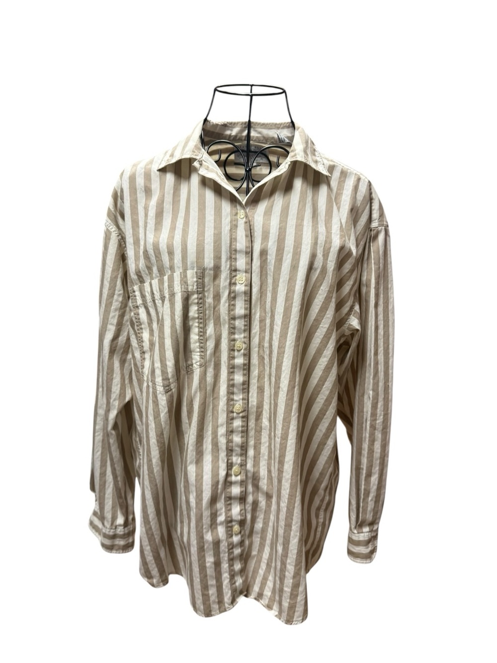 Perry Ellis Beige and White Vertical Stripe Button-Down Shirt size 10